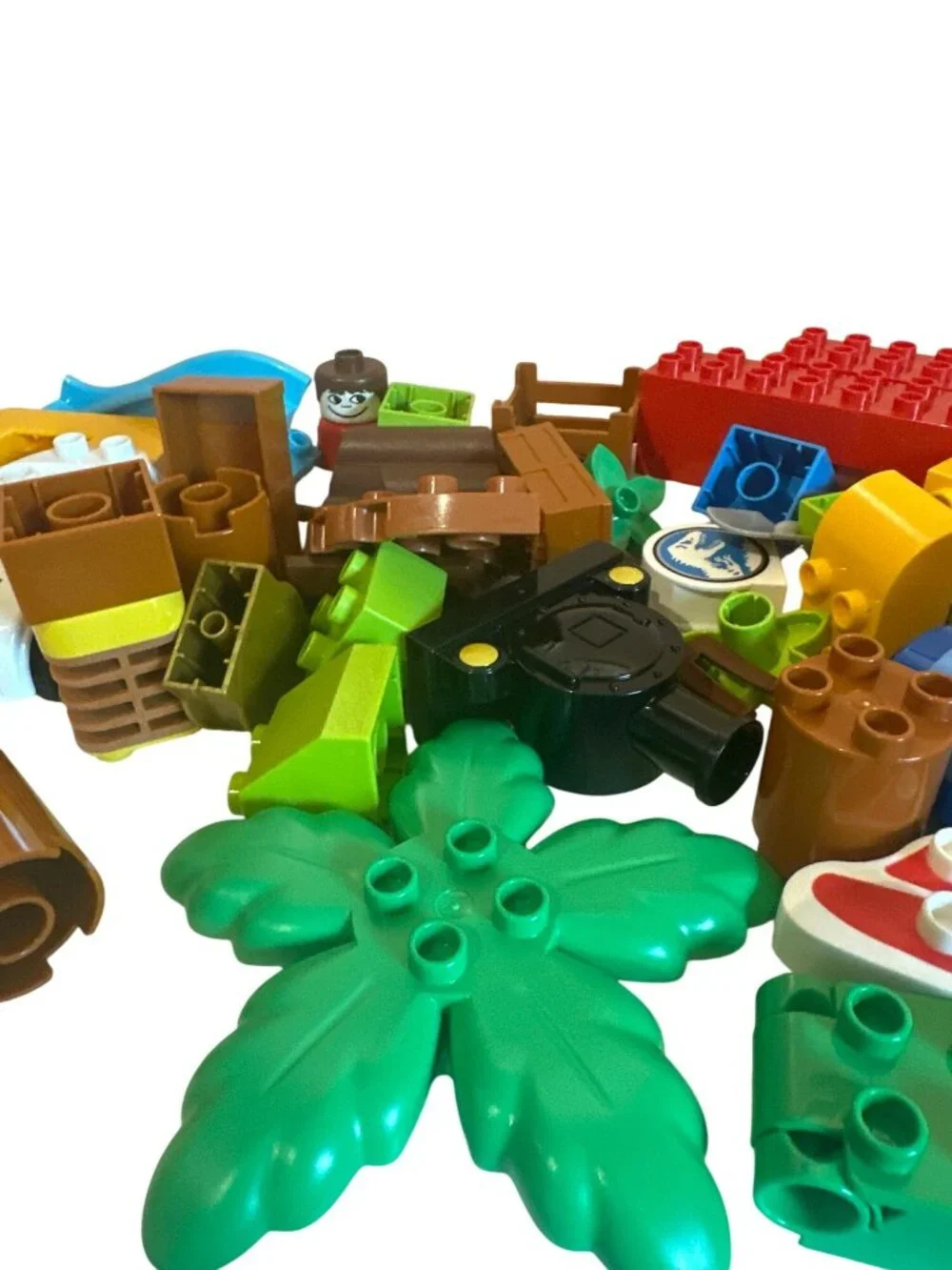 LEGO Duplo Bulk Lot Special Pieces Parts People Tree Top Hammock Cars Steak Etc.